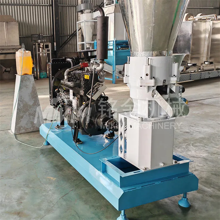 Macchina per la produzione di pellet di mangime per capre